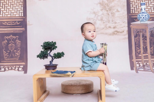 神木宝宝几个月翻身才正常